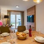 Nature Lungau 14 Апартаменты *
